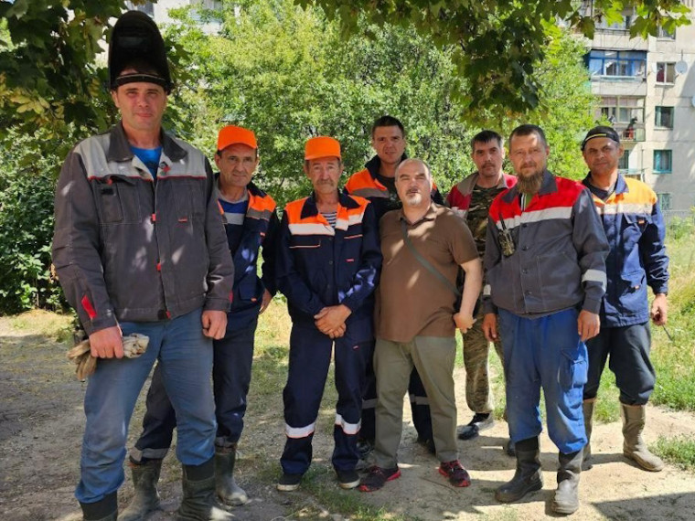 Калужские коммунальщики помогают Первомайску готовиться к отопительному сезону. Калужские коммунальщики помогают Первомайску готовиться к отопительному сезону.